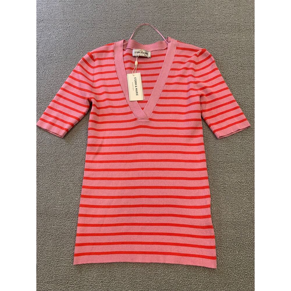 Storm & Marie Women's Large Pink Red Striped Knit Blouse‎